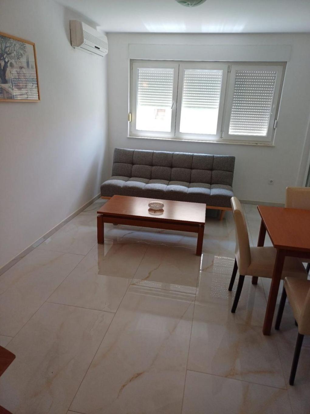 Apartment Zdrave - Free Parking Makarska Exterior photo
